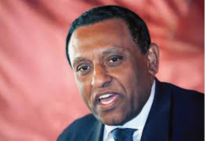 كامل ادريس