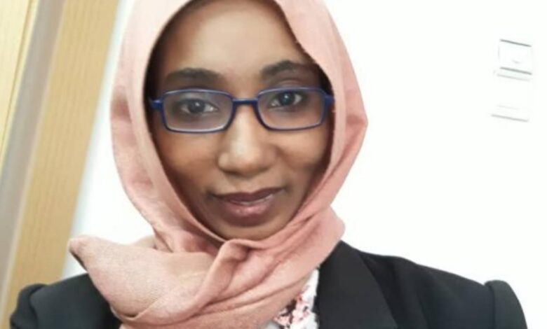 سارة أبوروف