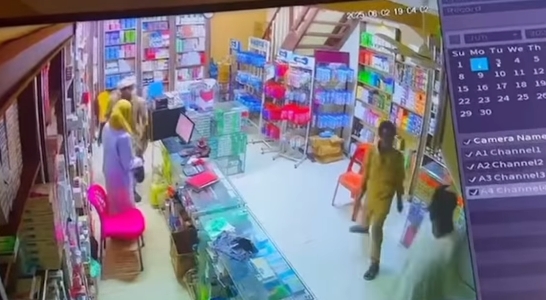 اقتحام افراد المشتركة للمحال التجارية في الأبيض