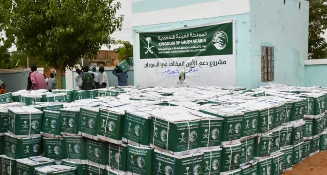 توزيع المساعدات الإنسانية بولاية الخرطوم