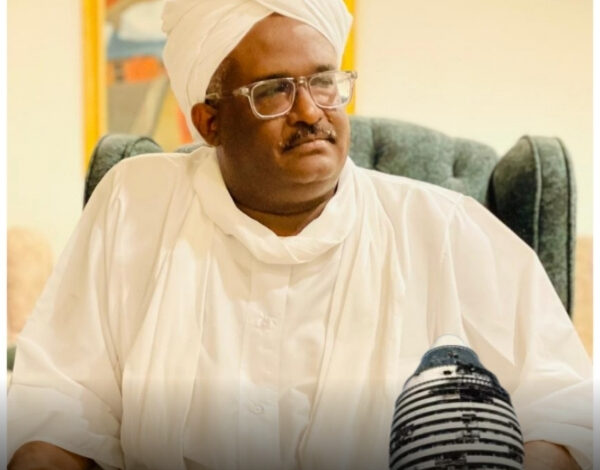 حاكم الخرطوم عضو المجلس الرئاسي فارس النور