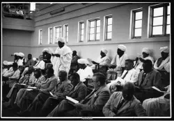 دبكة-داخل-البرلمان