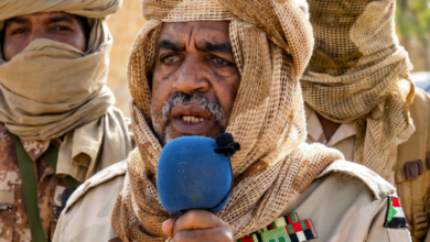 قائد الفرقة الثالثة الجنينة اللواء إدريس حسن